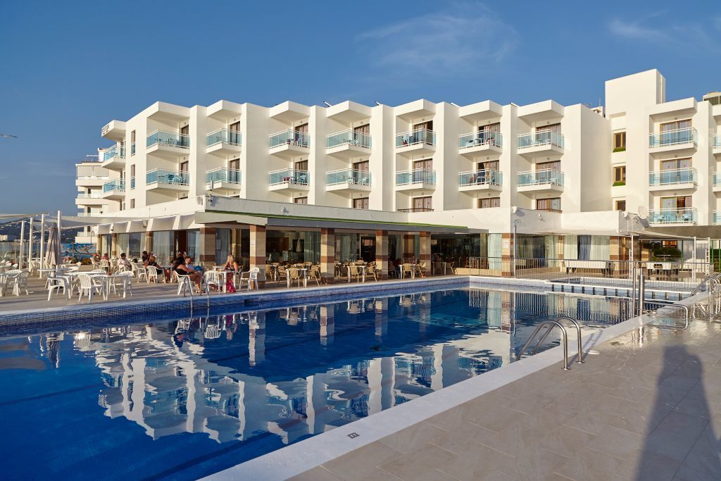 Aparthotel Nereida San Antonio  Luaran gambar